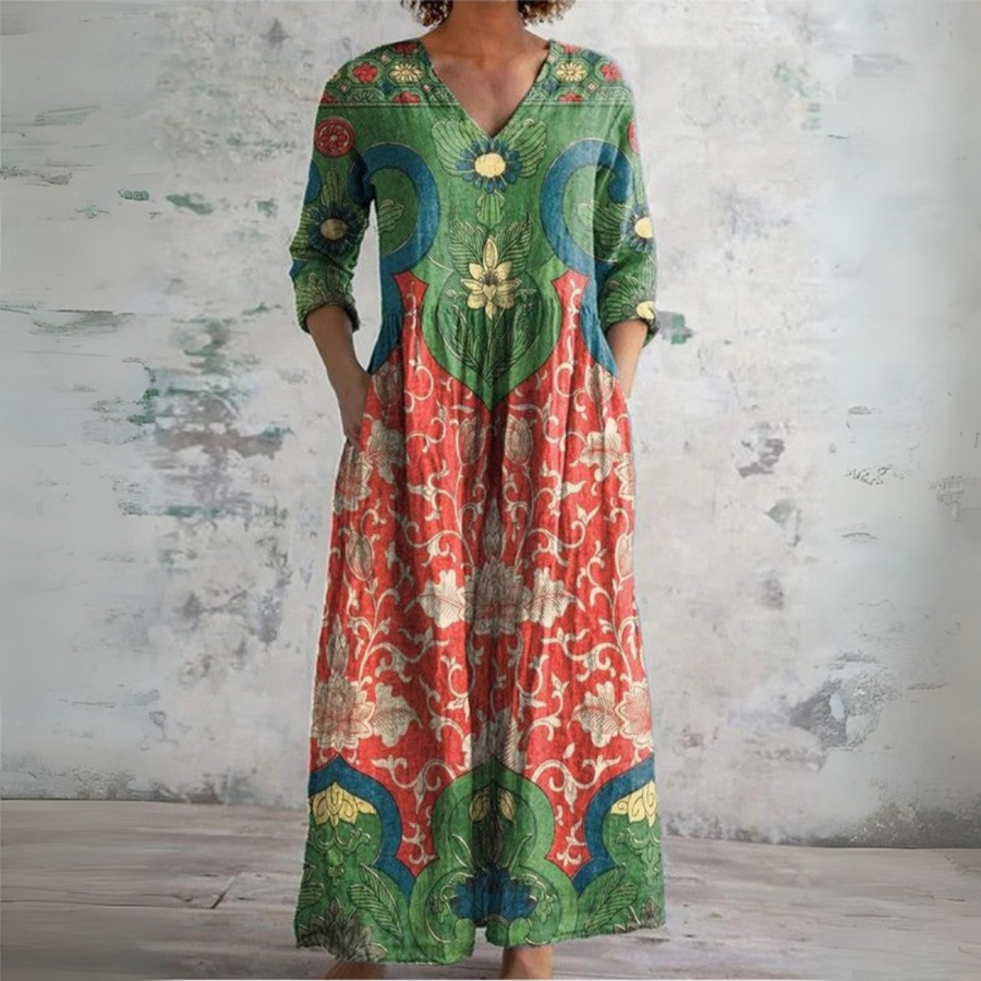 Evie™ Vintage Floral Maxi Dress