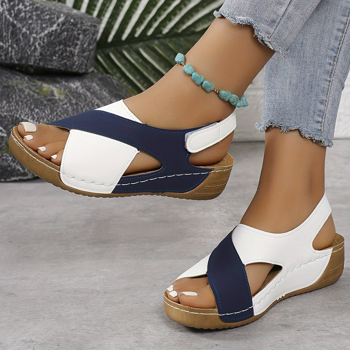 Briella™ Comfortable Orthopedic Sandal