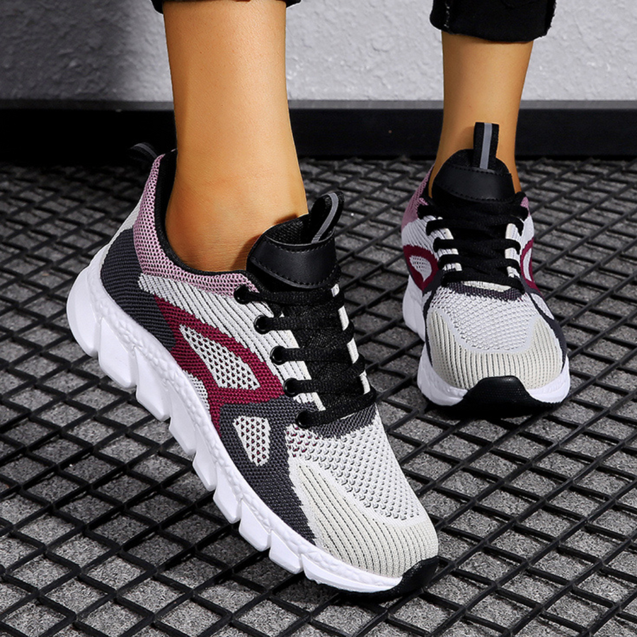 ORTHOFANATIC™ BREATHABLE MESH RELIEF CUSHION SNEAKERS