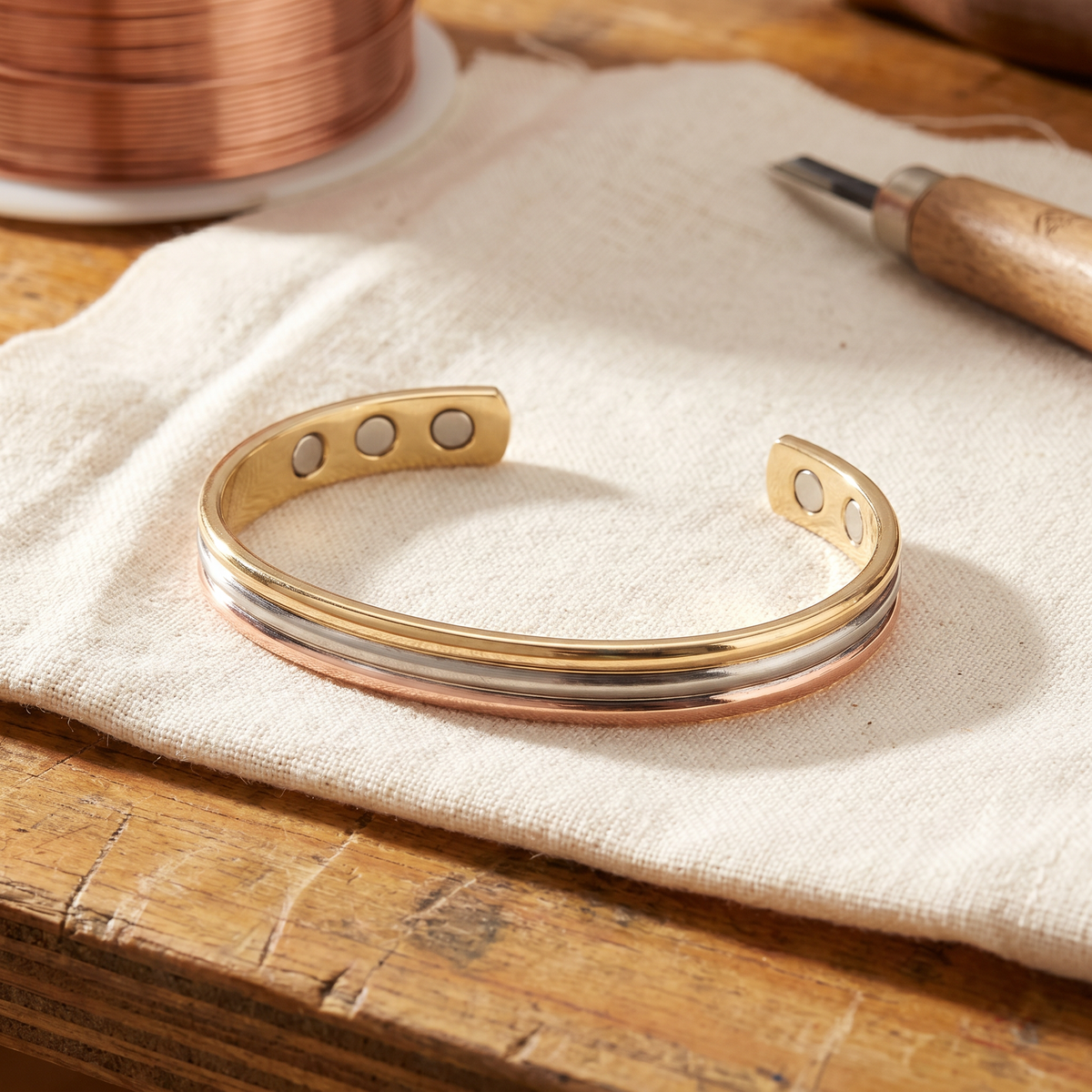 Celeste | Three-Tone Grooved Copper Cuff