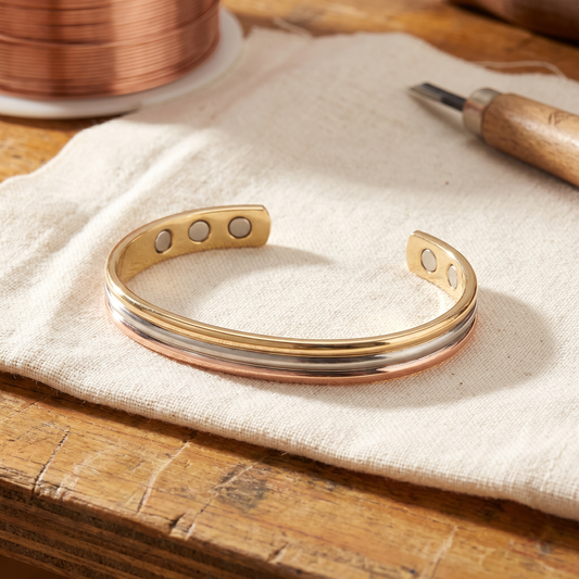 Celeste | Three-Tone Grooved Copper Cuff