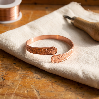 Bianca | Textured-End Copper Cuff