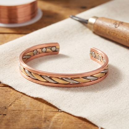 Lena | Three-Tone Twisted Bracelet
